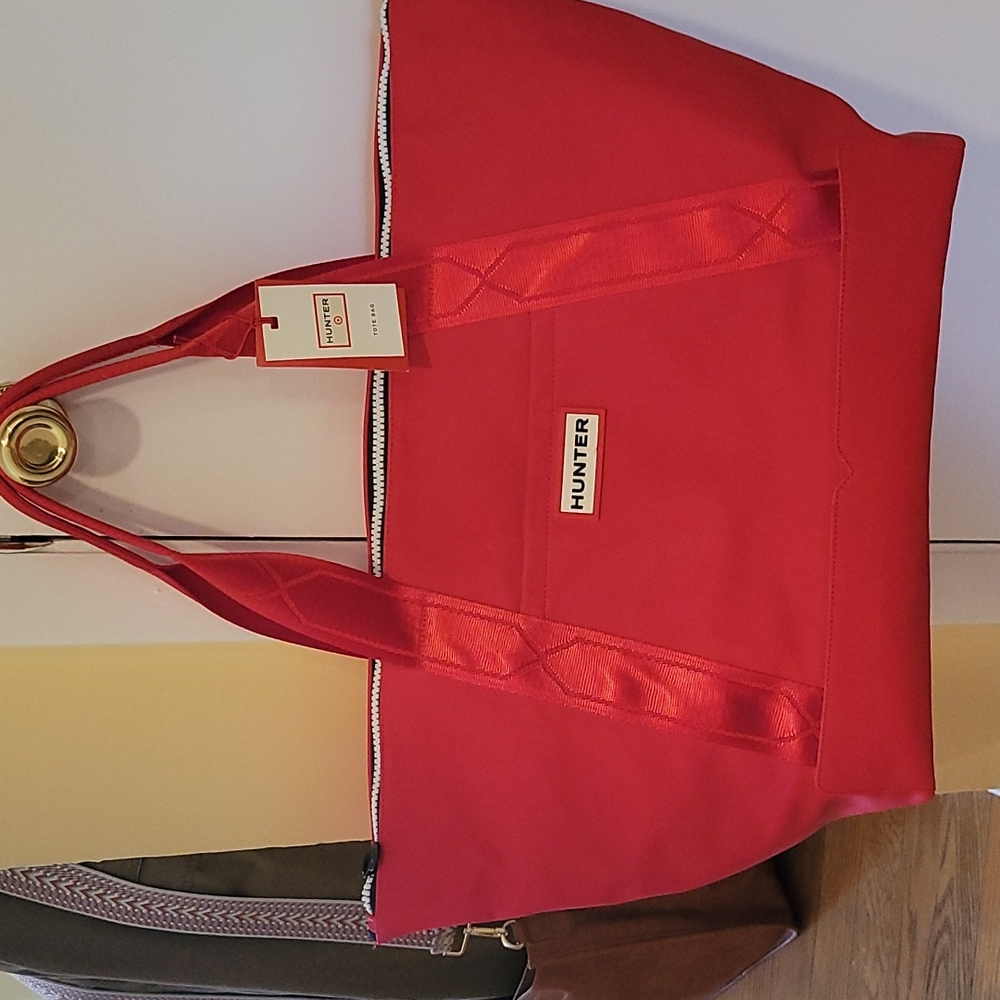 Hunter for Target tote.